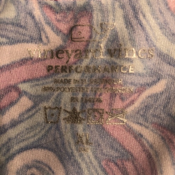 Vineyard Vines Seahorse Performance Leggings. - Picture 7 of 7